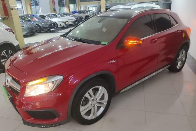 Used Mercedes-Benz GLA 2016 GLA 200 Sport Edition Guazi used car, China used car export, Used car for sale, Used  cars, Cheapest cars for sale