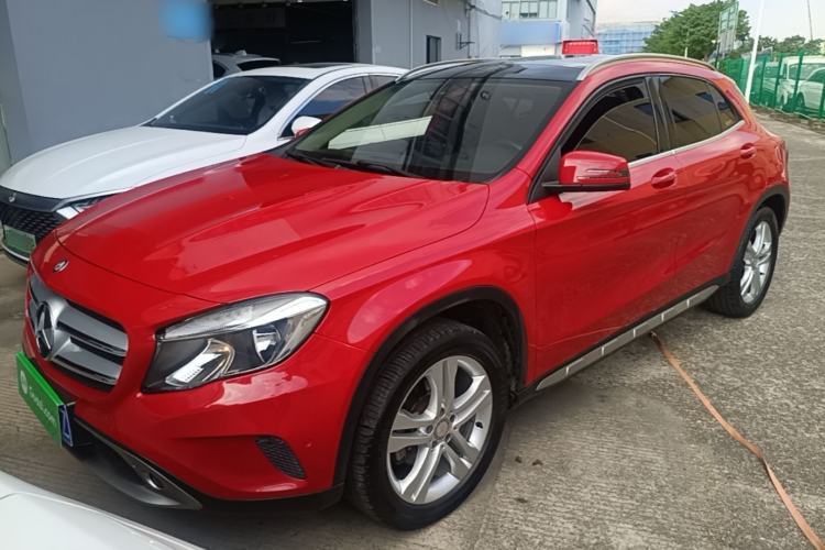 Used Mercedes-Benz GLA 2016 GLA 200 Sport Edition Guazi used car, China used car export, Used car for sale, Used cars, Cheapest cars for sale