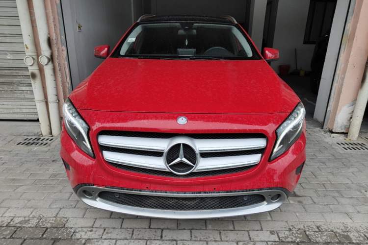 Used Mercedes-Benz GLA 2016 GLA 220 4MATIC Fashion Edition Front