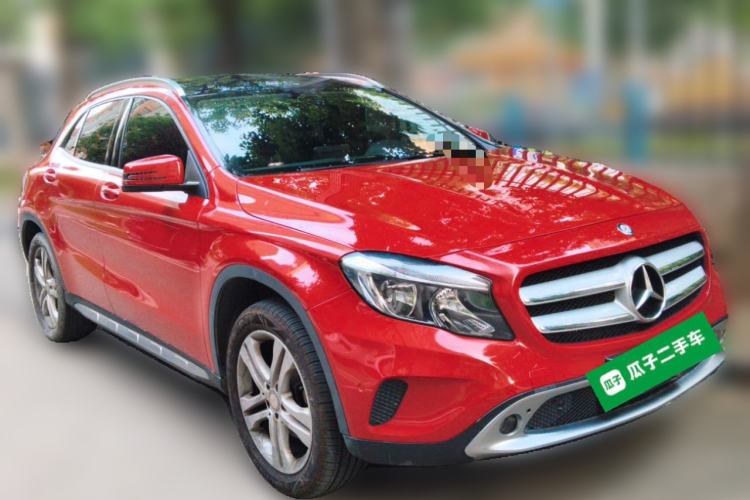 Used Mercedes-Benz GLA 2016 GLA 200 Sport Edition Front Right 45 Deg