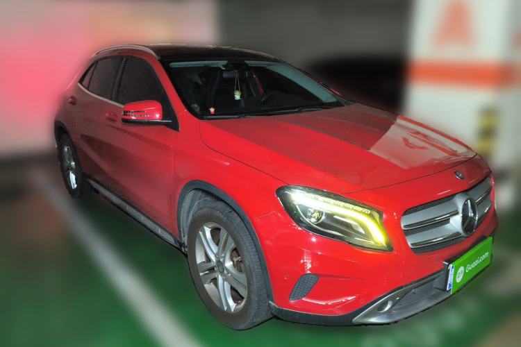 Used Mercedes-Benz GLA 2016 GLA 200 Sport Edition Front Right 45 Deg