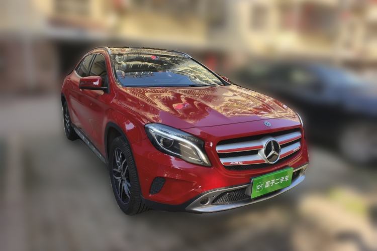 Used Mercedes-Benz GLA 2016 GLA 220 4MATIC Fashion Edition Front Right 45 Deg