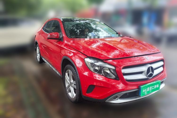 Used Mercedes-Benz GLA 2016 GLA 200 Sport Edition Front Right 45 Deg