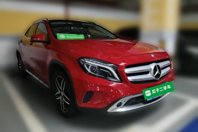 Used Mercedes-Benz GLA 2016 GLA 220 4MATIC Fashion Edition Front Right 45 Deg