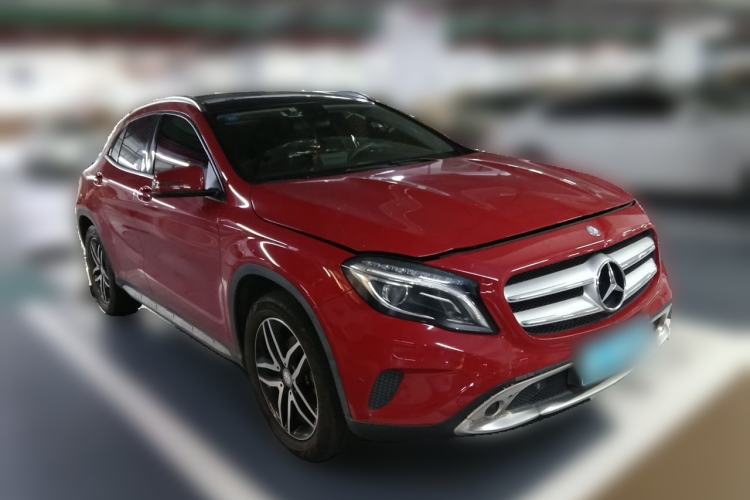 Used Mercedes-Benz GLA 2016 GLA 220 4MATIC Fashion Edition Front Right 45 Deg