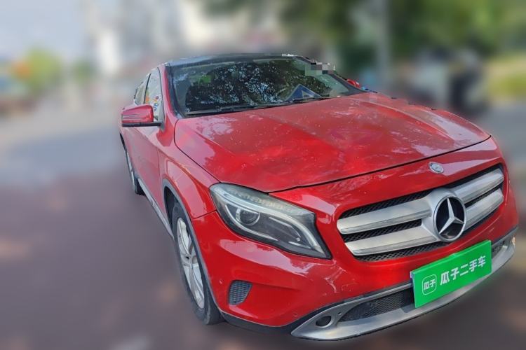 Used Mercedes-Benz GLA 2016 GLA 200 Sport Edition Front Right 45 Deg