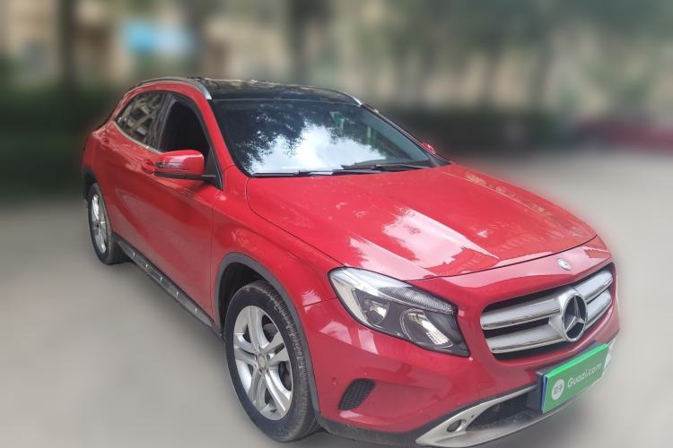 Used Mercedes-Benz GLA 2016 GLA 200 Sport Edition Front Right 45 Deg