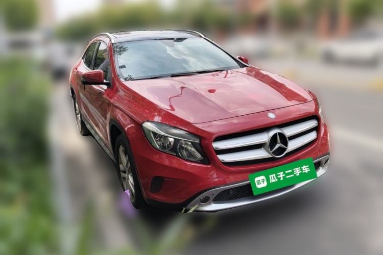 Used Mercedes-Benz GLA 2016 GLA 200 Sport Edition Front Right 45 Deg