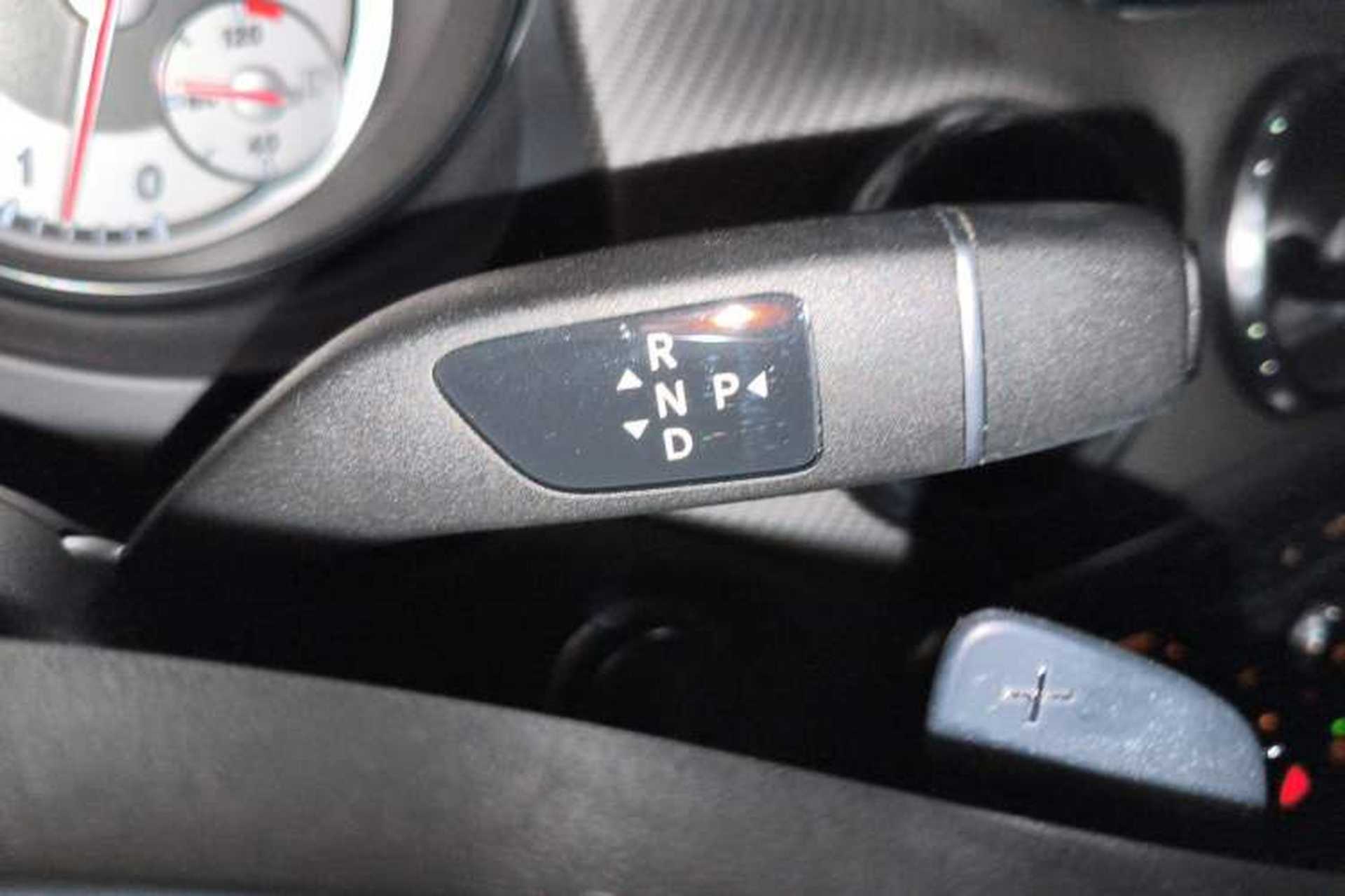 Used Mercedes-Benz GLA 2016 GLA 200 Sport Edition Gear Lever