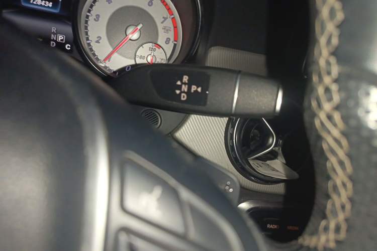 Used Mercedes-Benz GLA 2016 GLA 200 Sport Edition Gear Lever