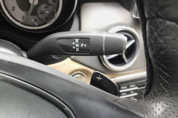Used Mercedes-Benz GLA 2016 GLA 200 Sport Edition Gear Lever