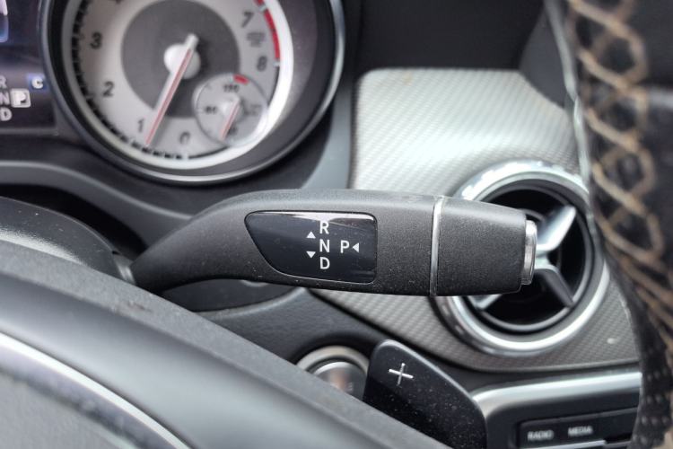 Used Mercedes-Benz GLA 2016 GLA 200 Sport Edition Gear Lever