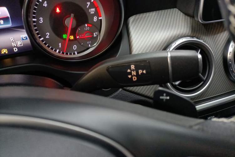 Used Mercedes-Benz GLA 2016 GLA 200 Sport Edition Gear Lever