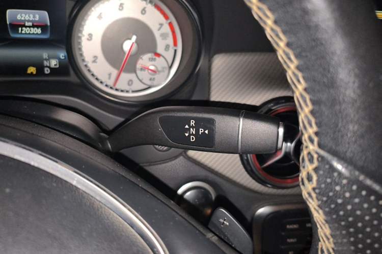 Used Mercedes-Benz GLA 2016 GLA 200 Sport Edition Gear Lever