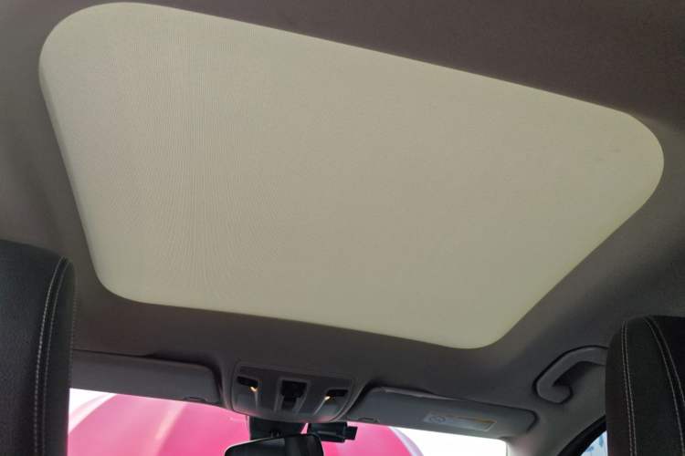 Used Mercedes-Benz GLA 2016 GLA 200 Sport Edition Headliner