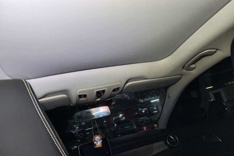 Used Mercedes-Benz GLA 2016 GLA 200 Sport Edition Headliner