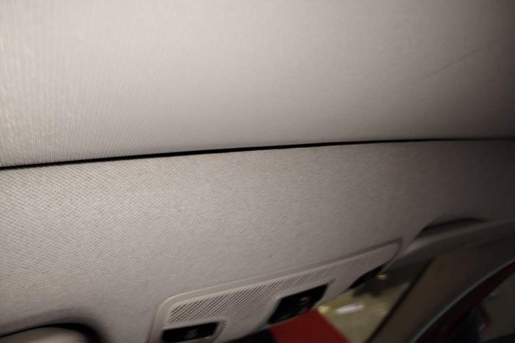 Used Mercedes-Benz GLA 2016 GLA 220 4MATIC Fashion Edition Headliner