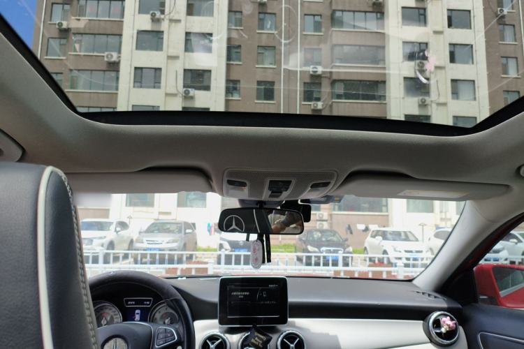 Used Mercedes-Benz GLA 2016 GLA 200 Sport Edition Headliner