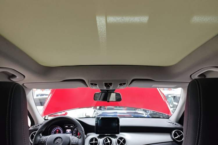 Used Mercedes-Benz GLA 2016 GLA 200 Sport Edition Headliner