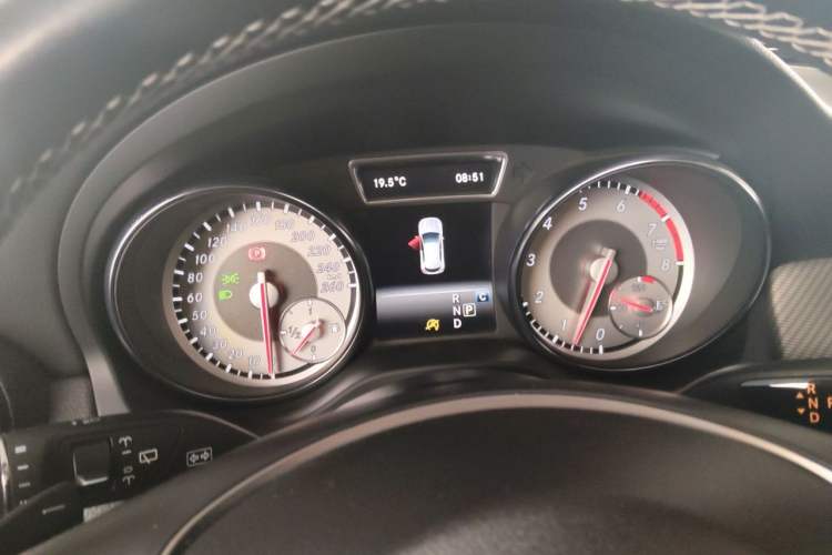 Used Mercedes-Benz GLA 2016 GLA 200 Fashion Model Instrument Cluster