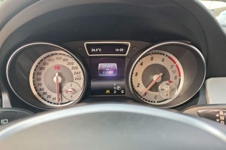 Used Mercedes-Benz GLA 2016 GLA 200 Sport Edition Instrument Cluster