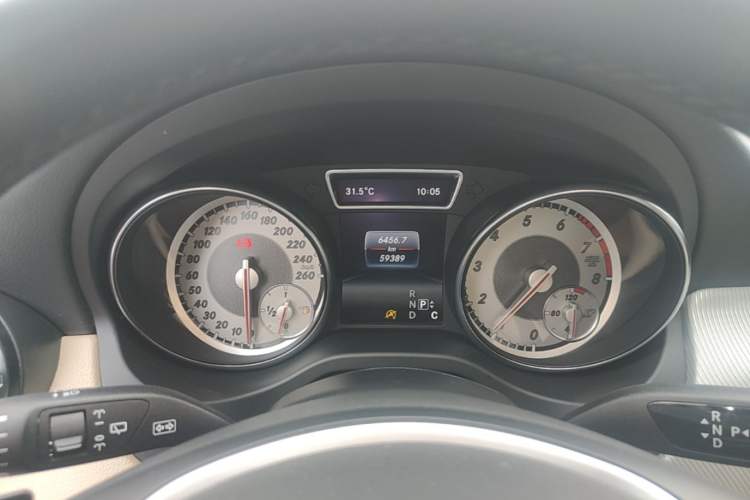 Used Mercedes-Benz GLA 2016 GLA 200 Sport Edition Instrument Cluster