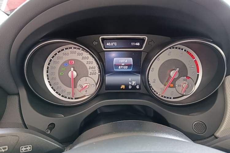 Used Mercedes-Benz GLA 2016 GLA 200 Fashion Model Instrument Cluster
