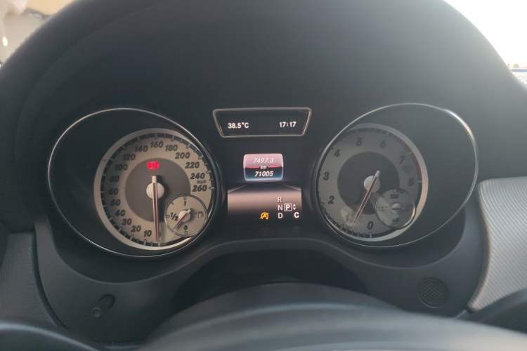 Used Mercedes-Benz GLA 2016 GLA 200 Fashion Model Instrument Cluster