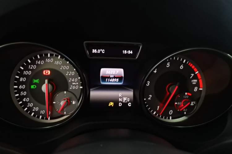 Used Mercedes-Benz GLA 2016 GLA 200 Fashion Model Instrument Cluster