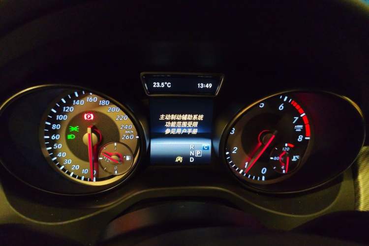 Used Mercedes-Benz GLA 2016 GLA 200 Fashion Model Instrument Cluster