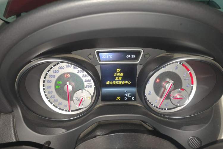Used Mercedes-Benz GLA 2016 GLA 200 Sport Edition Instrument Cluster