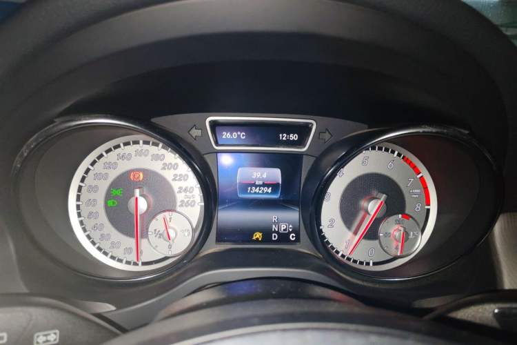 Used Mercedes-Benz GLA 2016 GLA 220 4MATIC Fashion Edition Instrument Cluster
