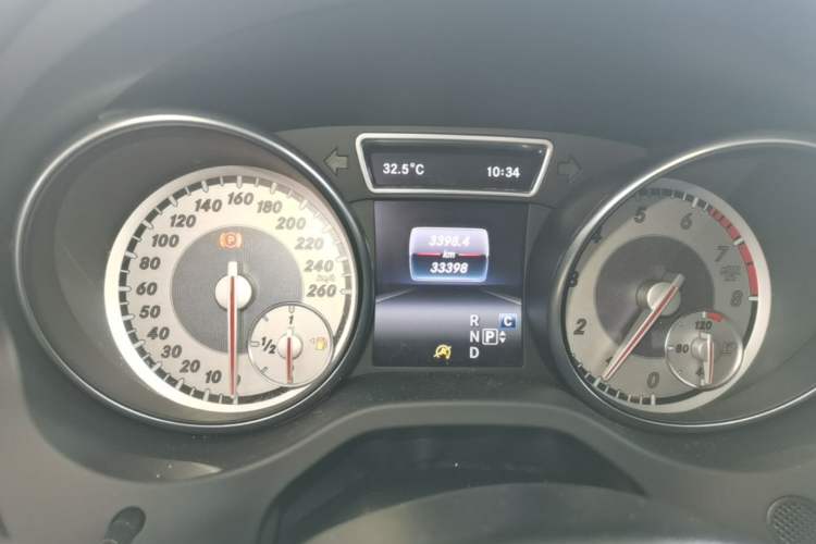 Used Mercedes-Benz GLA 2016 GLA 220 4MATIC Fashion Edition Instrument Cluster