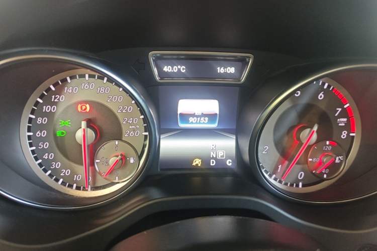 Used Mercedes-Benz GLA 2016 GLA 200 Sport Edition Instrument Cluster