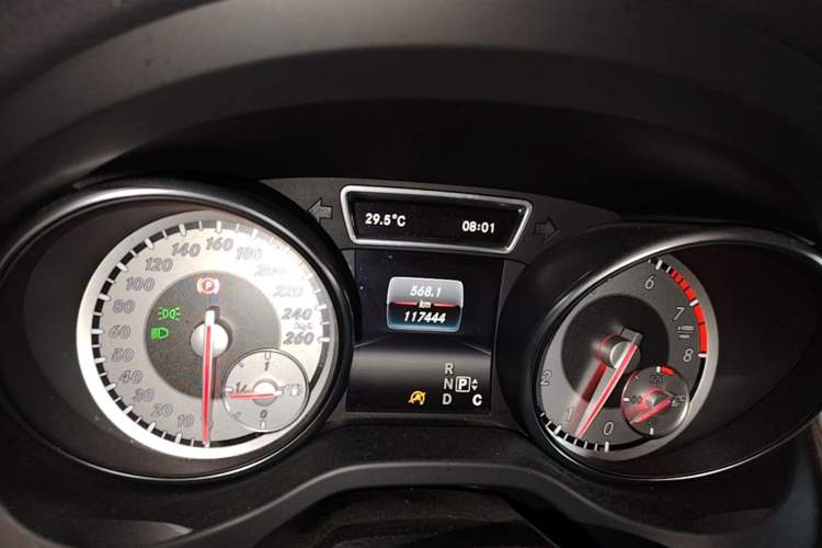 Used Mercedes-Benz GLA 2016 GLA 220 4MATIC Fashion Edition Instrument Cluster