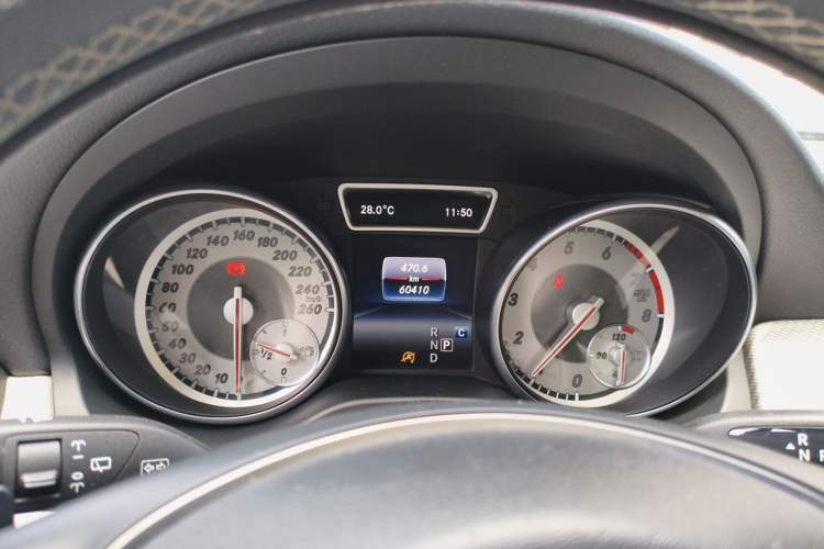 Used Mercedes-Benz GLA 2016 GLA 200 Sport Edition Instrument Cluster