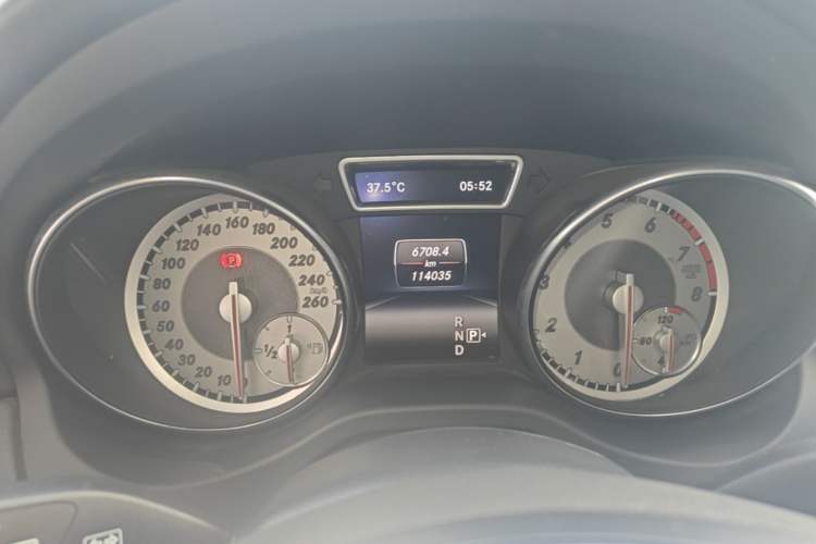Used Mercedes-Benz GLA 2016 GLA 200 Sport Edition Instrument Cluster