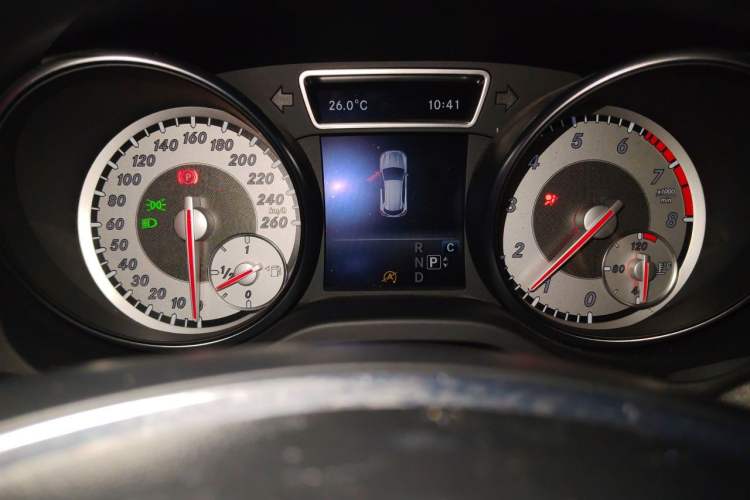 Used Mercedes-Benz GLA 2016 GLA 200 Fashion Model Instrument Cluster