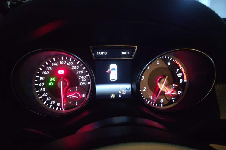 Used Mercedes-Benz GLA 2016 GLA 220 4MATIC Fashion Edition Instrument Cluster