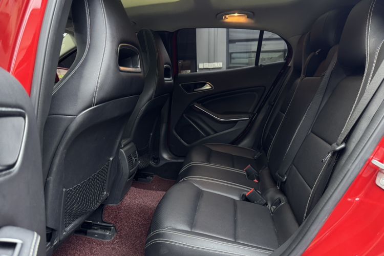 Used Mercedes-Benz GLA 2016 GLA 200 Fashion Model Interior 3