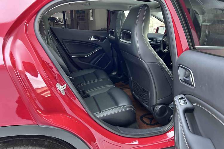 Used Mercedes-Benz GLA 2016 GLA 200 Fashion Model Interior 4