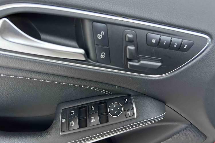 Used Mercedes-Benz GLA 2016 GLA 200 Fashion Model Interior 7