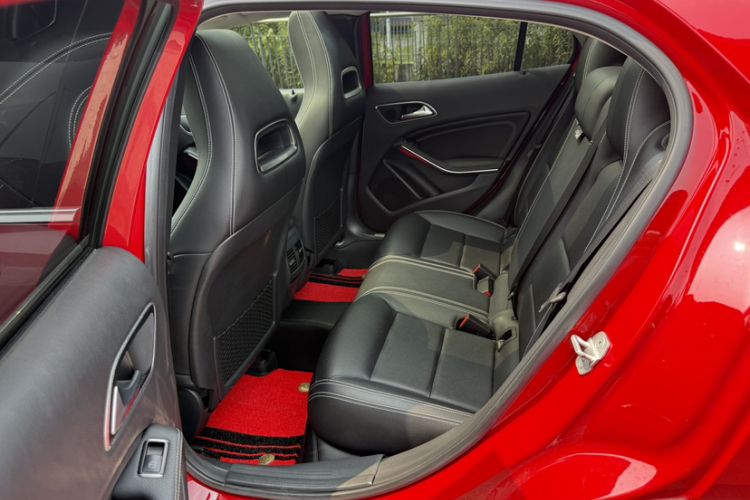 Used Mercedes-Benz GLA 2016 GLA 200 Fashion Model Interior 8
