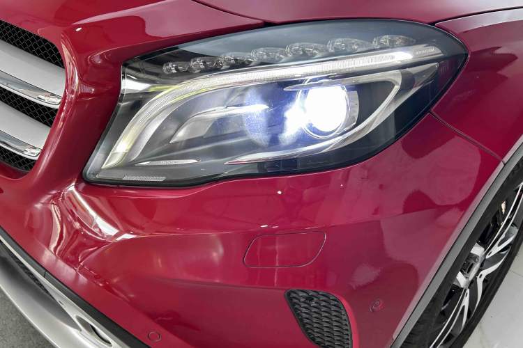 Used Mercedes-Benz GLA 2016 GLA 200 Fashion Model Left Front Headlight
