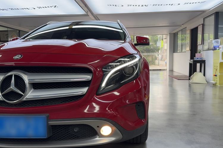 Used Mercedes-Benz GLA 2016 GLA 200 Fashion Model Left Front Headlight