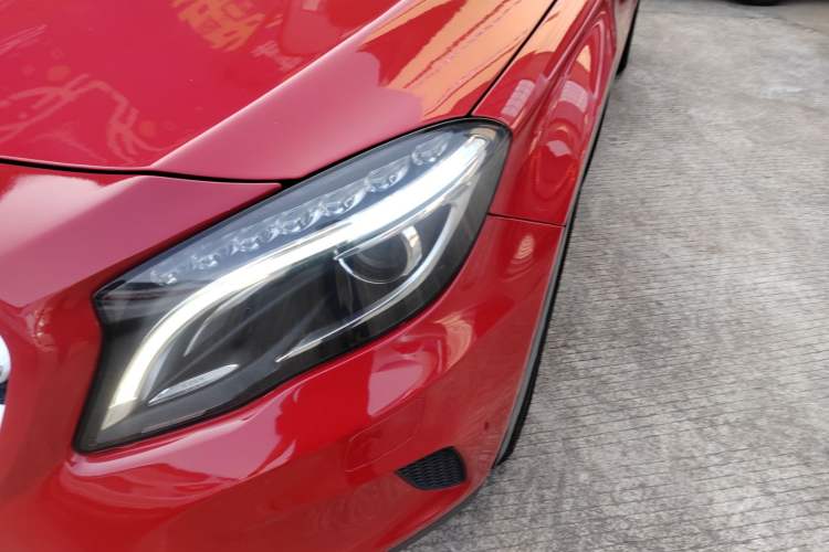 Used Mercedes-Benz GLA 2016 GLA 200 Fashion Model Left Front Headlight