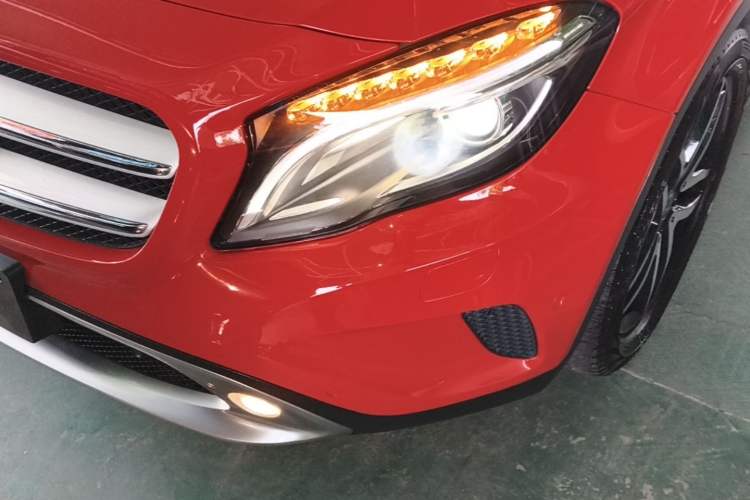 Used Mercedes-Benz GLA 2016 GLA 200 Fashion Model Left Front Headlight