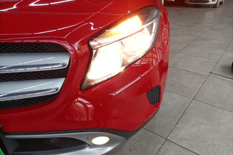 Used Mercedes-Benz GLA 2016 GLA 200 Sport Edition Left Front Headlight