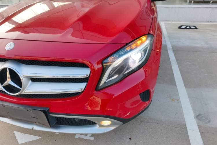 Used Mercedes-Benz GLA 2016 GLA 200 Fashion Model Left Front Headlight