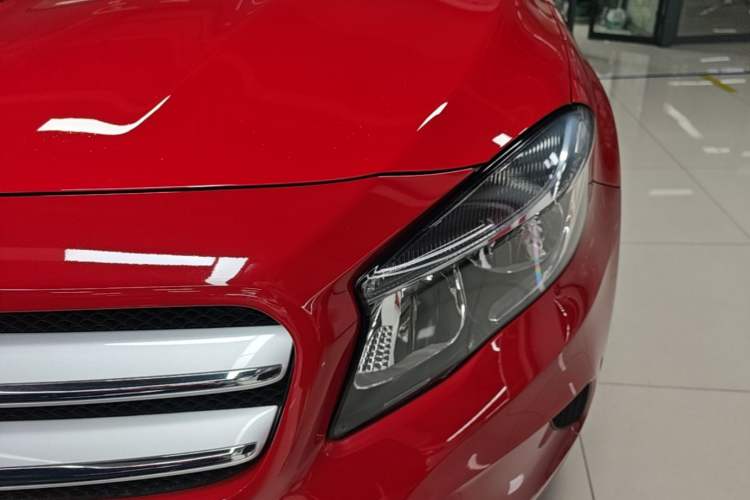 Used Mercedes-Benz GLA 2016 GLA 200 Sport Edition Left Front Headlight